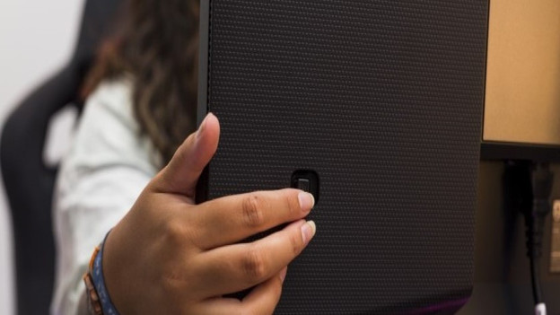 Expert selects source for Xbox monitor