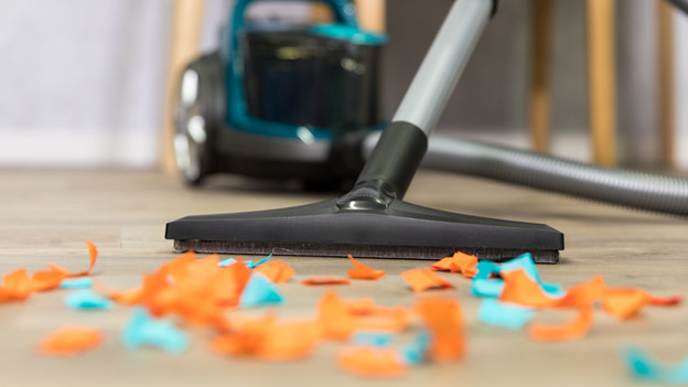 Parquet brush on laminate
