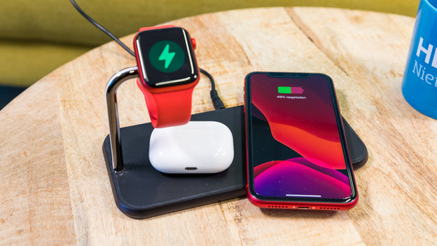 iPhone 12 and iPhone 13 wireless charger with Apple Watch and AirPods