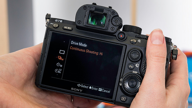 A7 III: take photos at 10 fps