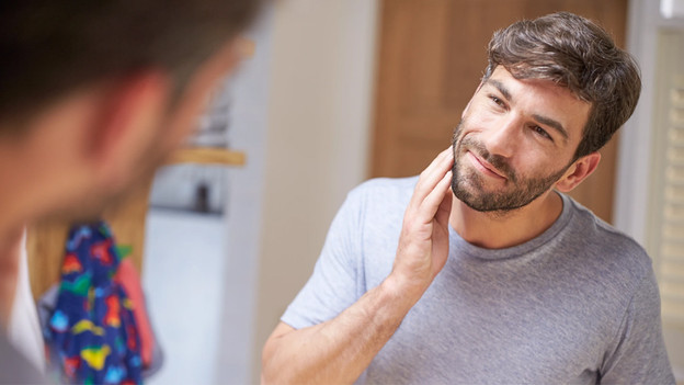 Razor blade: lot of freedom, but time-consuming