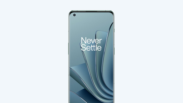 OnePlus 10 Pro: razor-sharp 6.7-inch Quad HD screen