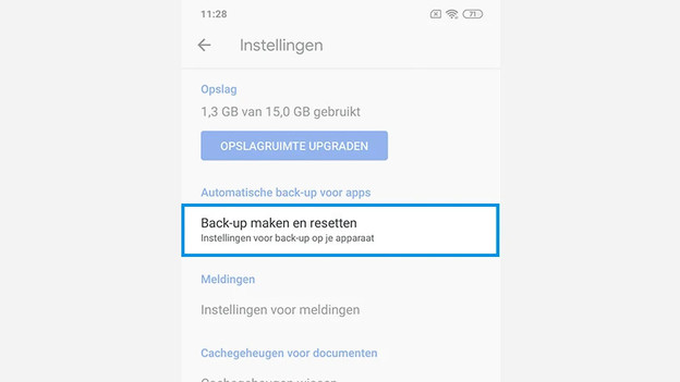 4. Kies voor Back-up maken en resetten