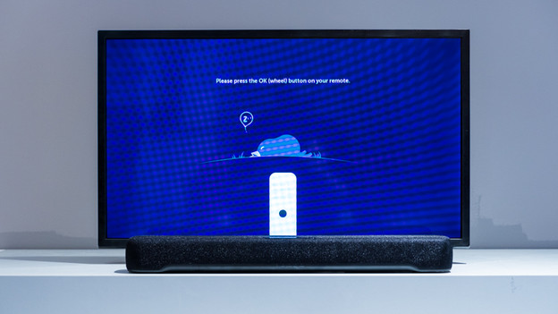 Tv en soundbar samen (32)