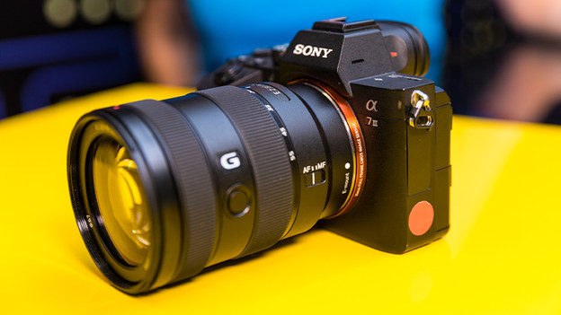 A7 III: full frame sensor