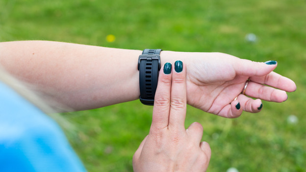 Tip 1: wear the watch in the right place