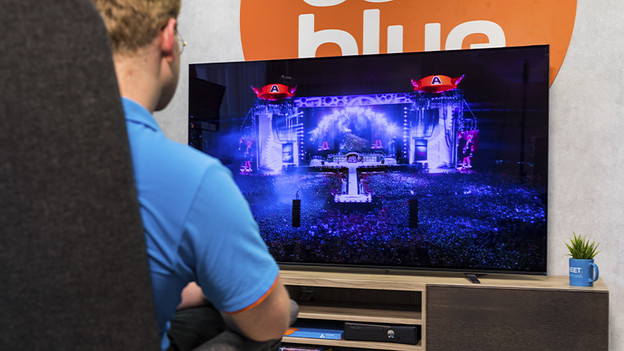 Sound of the Sony A8 OLED TV