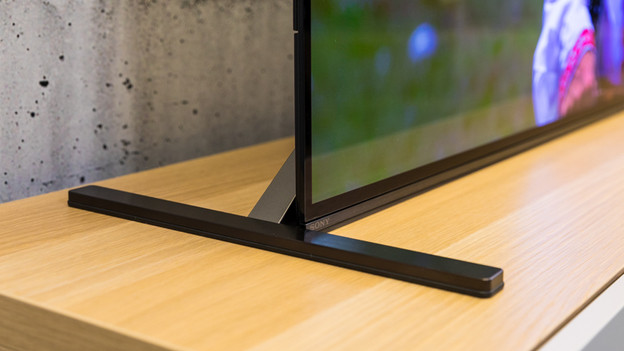 OLED TV design