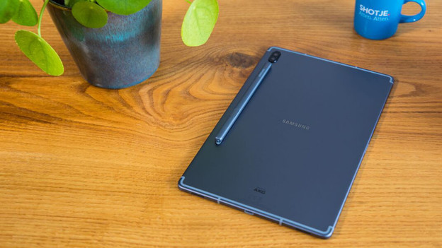 Get started with your tablet and a screen