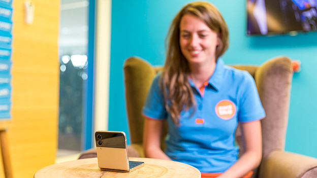 Expert review of the Samsung Galaxy Z Flip 4