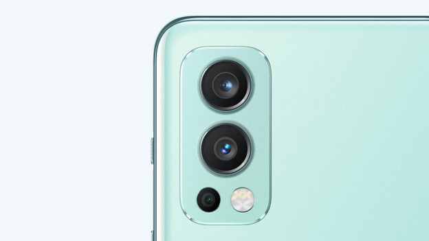 Nord 2: bright photos in low light