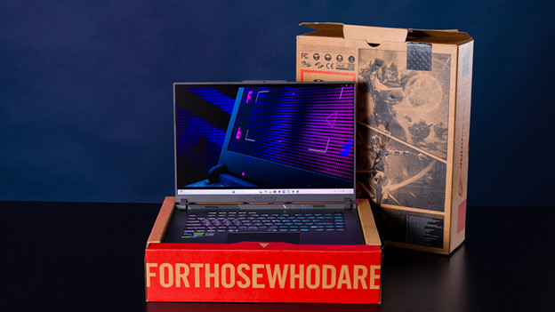 ASUS ROG Strix G16 in de verpakking