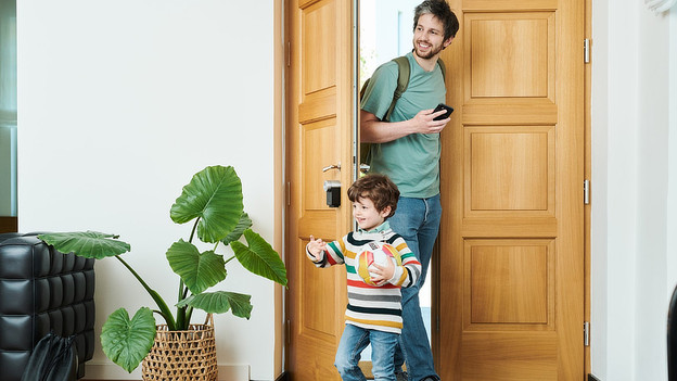 Open smart lock with geofencing