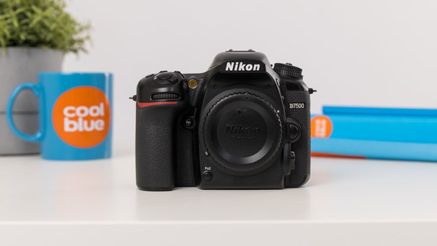 SLR camera: heavier and sometimes larger