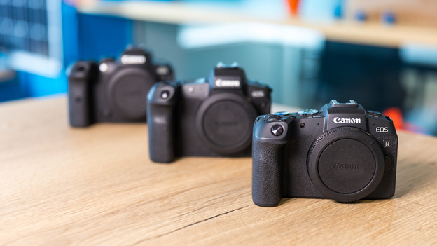 Compare Canon mirrorless cameras