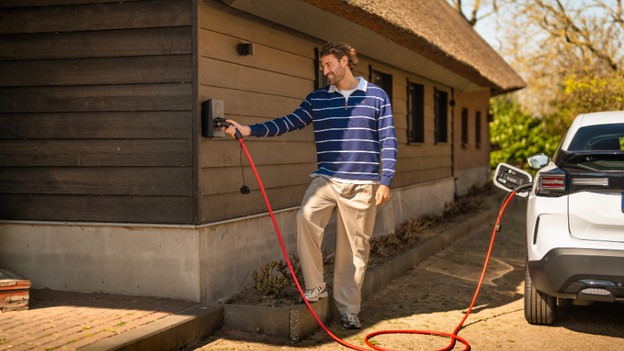 Krijg € 150,- korting op een laadpaal