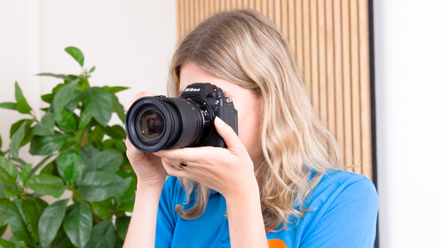 Nikon Z6 III: semi-stacked full frame sensor