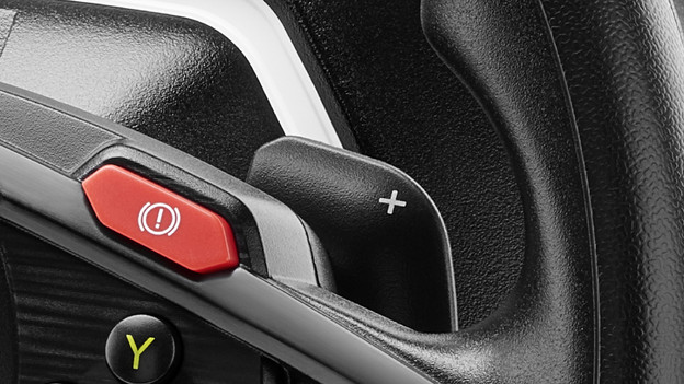 Pedalen Thrustmaster