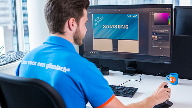 Desk clamp Samsung space on your desk