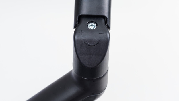 Bepaal de soepelheid van je monitorarmen