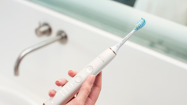Adjust the brushing mode and intensity to your teeth