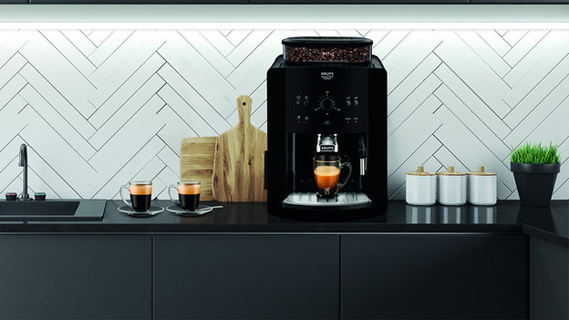 8000: starter model fully automatic coffee machines