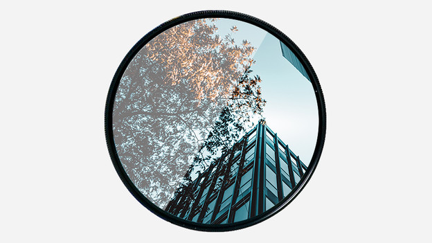 How d you use a polarization filter?