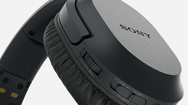 Buttons on headphones