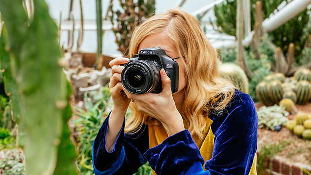 Is a Canon SLR camera easy to operate?