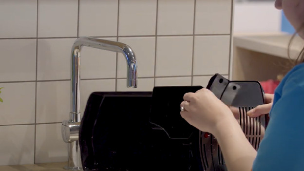 Spoel de machine door