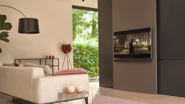 Harman Kardon soundbar in woonkamer