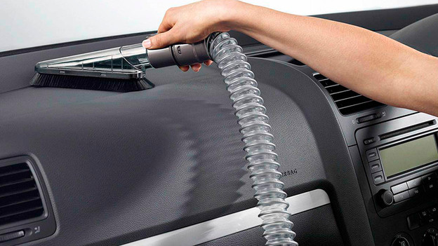 Zachte afstofborstel van een stofzuiger