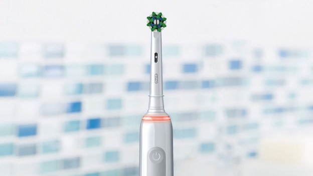 Oral-B Pro: sleek design without display
