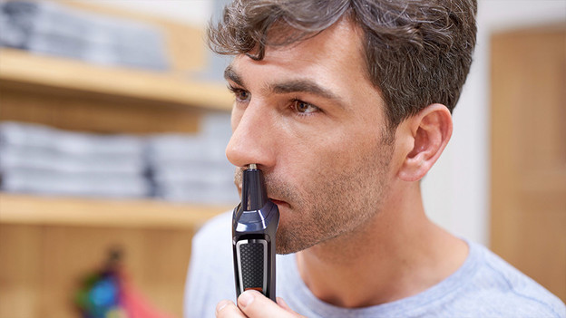 Nose and ear hair: nose trimmer