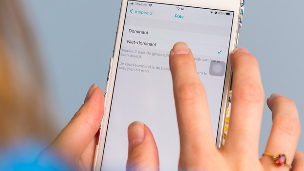 Selecteer de pols waar jij je Fitbit om draagt. 