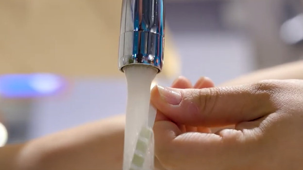 Stel de waterhardheid in