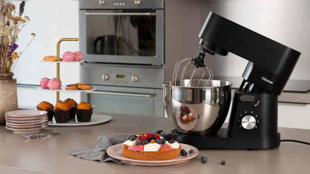 Mixer with preparations