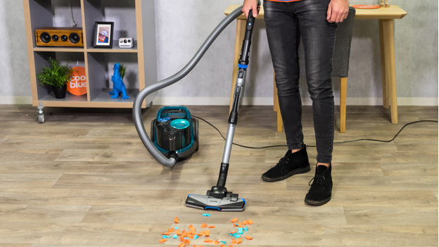 How do you choose the suction power of your vacuum?
