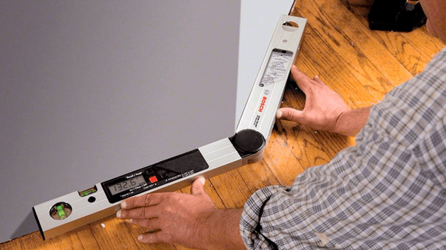 Calculating the angle for baseboards
