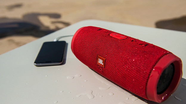 Water resistance test speaker