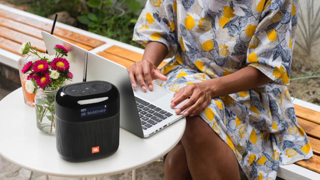 JBL Tuner XL: 15-hour battery life