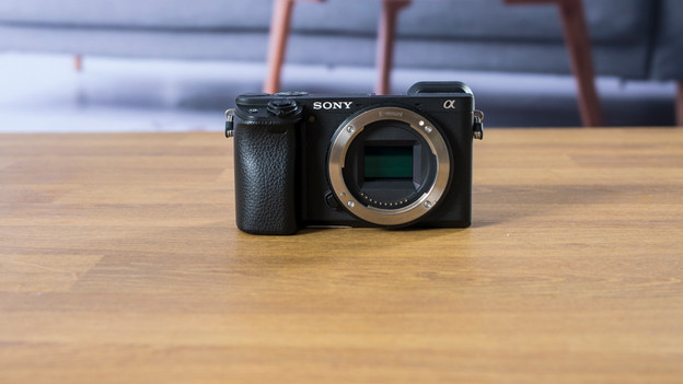 Sony A6400: 425 autofocus points