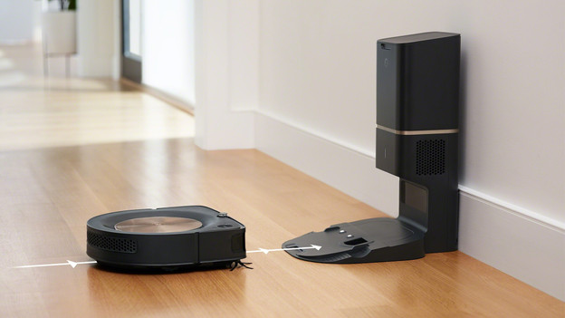 Charging options robot vacuums