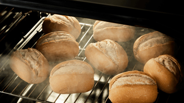 Broodjes in stoomoven