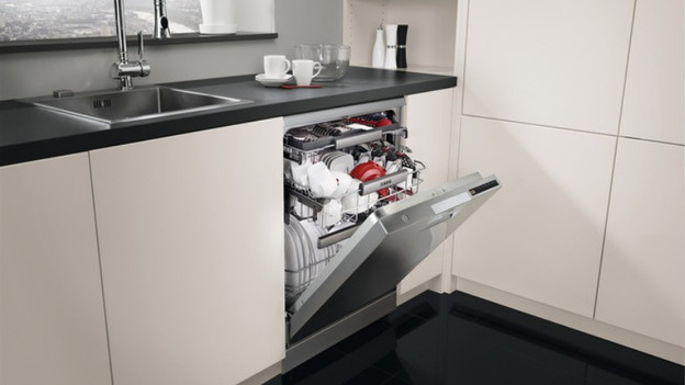 AEG vaatwasser waterpas