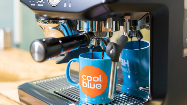 Prepare a fresh shot of espresso