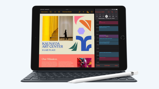 Apple iPad (2020): Smart Keyboard and Apple Pencil 1