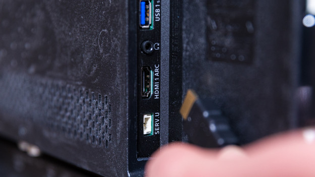 Sluit de hdmi kabel aan op je televisie