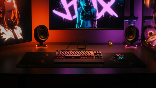 How do you choose a gaming keyboard?