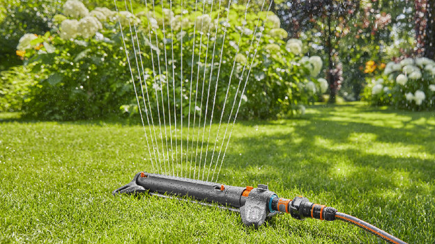 Semi-automatic sprinkling